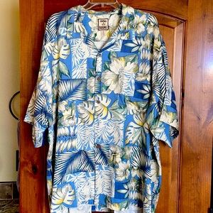 XXL Tropical Tommy Bahama classic Shirt; 100% Silk; EUC beautiful!